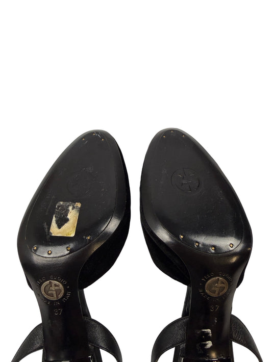 Vintage Giorgio Armani Heel