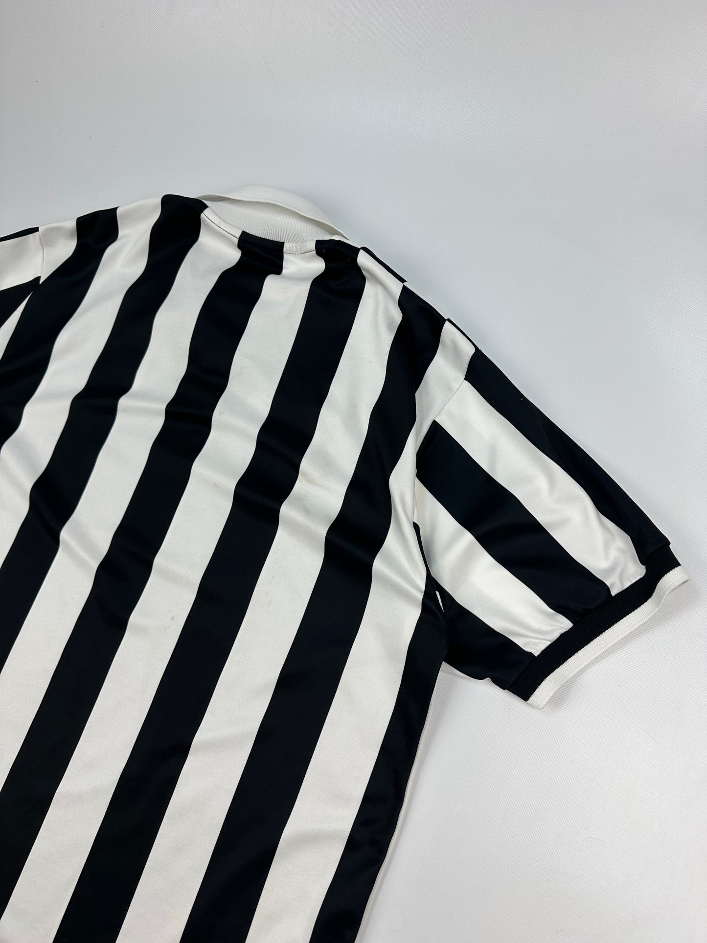 Vintage Kappa Juventus Turin Jersey schwarz/weiß Gr. XL