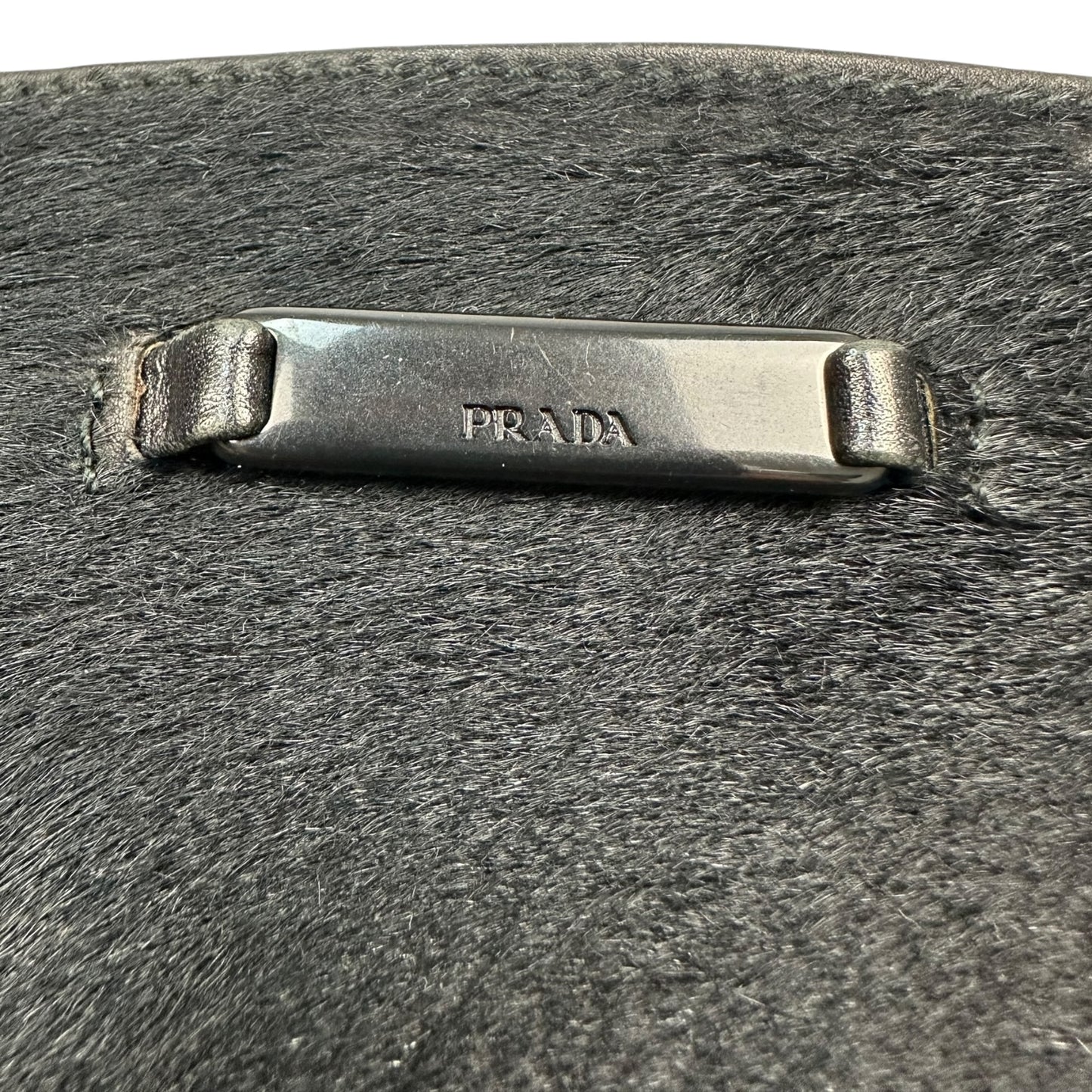 Vintage Prada Umhängetasche Ponyhair schwarz