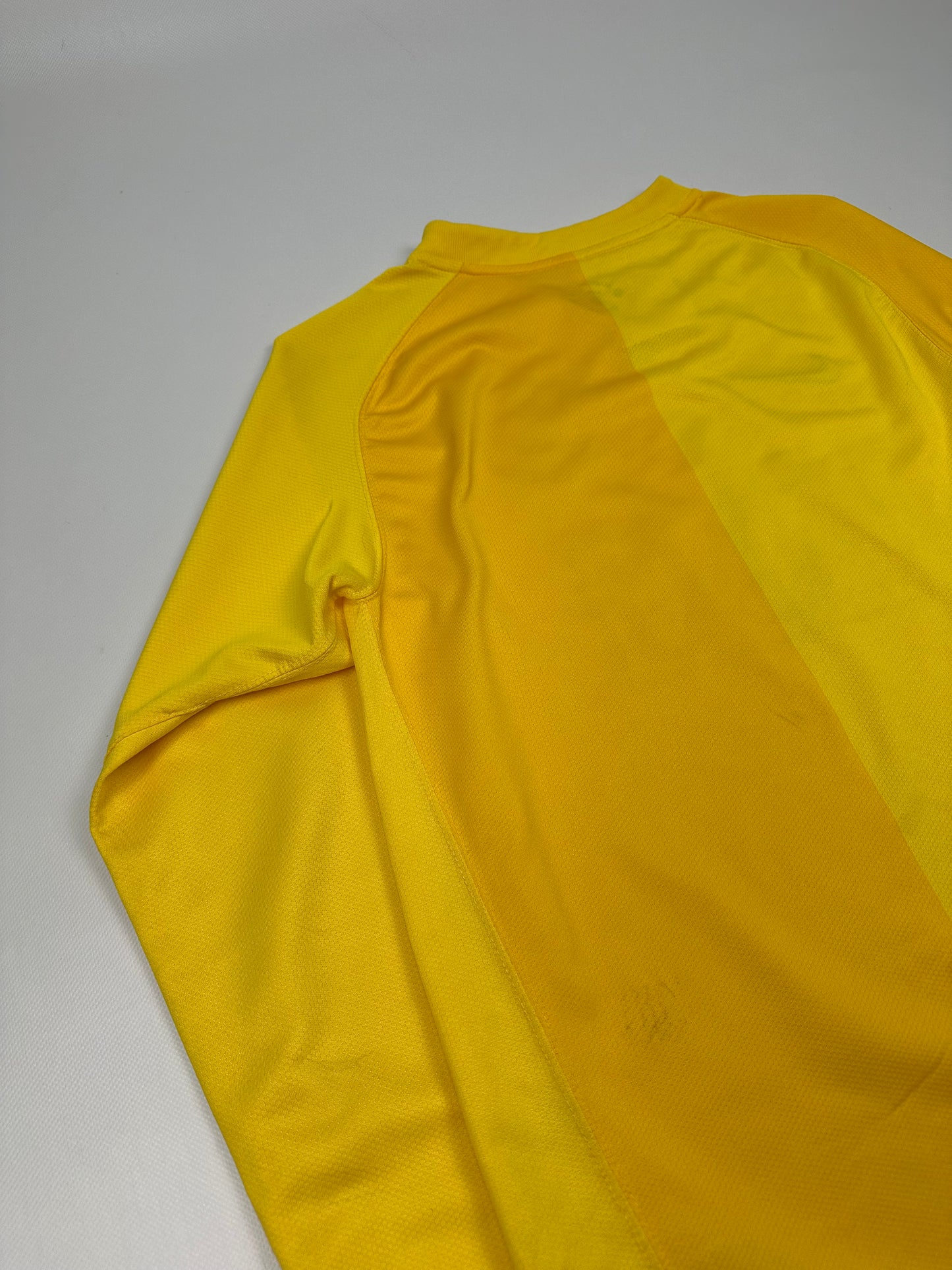 Vintage Nike Manchester United Fußballtrikot gelb L Kids