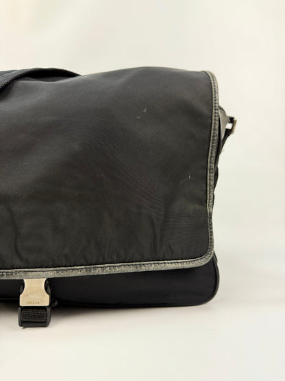 Prada Nylon Sidebag schwarz