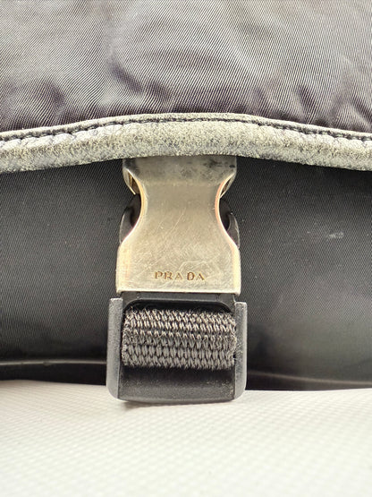 Prada Nylon Sidebag schwarz