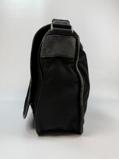 Prada Nylon Sidebag schwarz