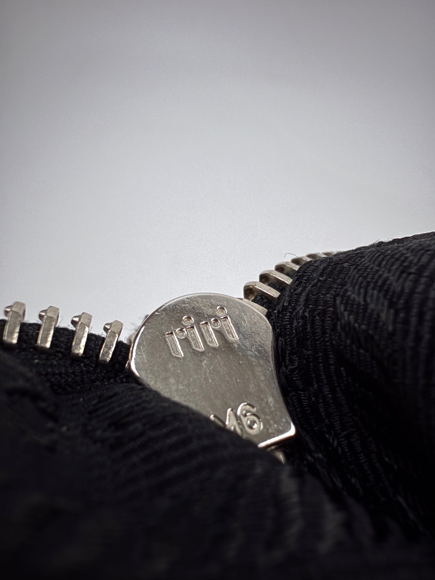 Prada Nylon Shoulder Bag schwarz