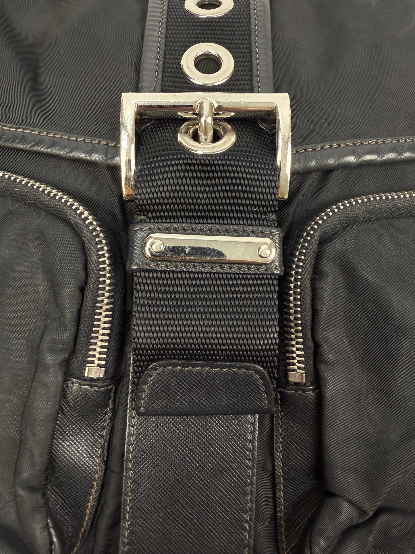 Prada Nylon Sidebag schwarz