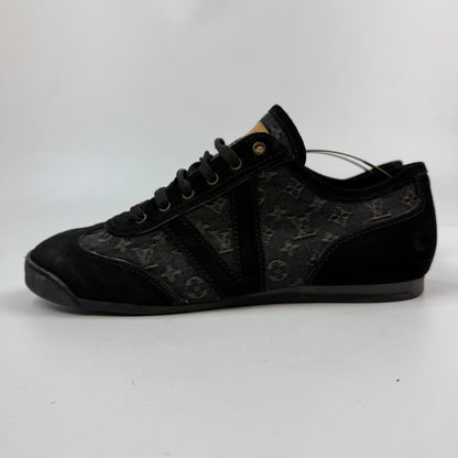 Louis Vuitton Denim Sneaker 42