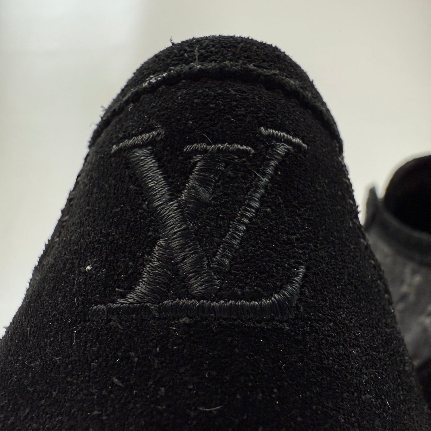 Louis Vuitton Denim Sneaker 42