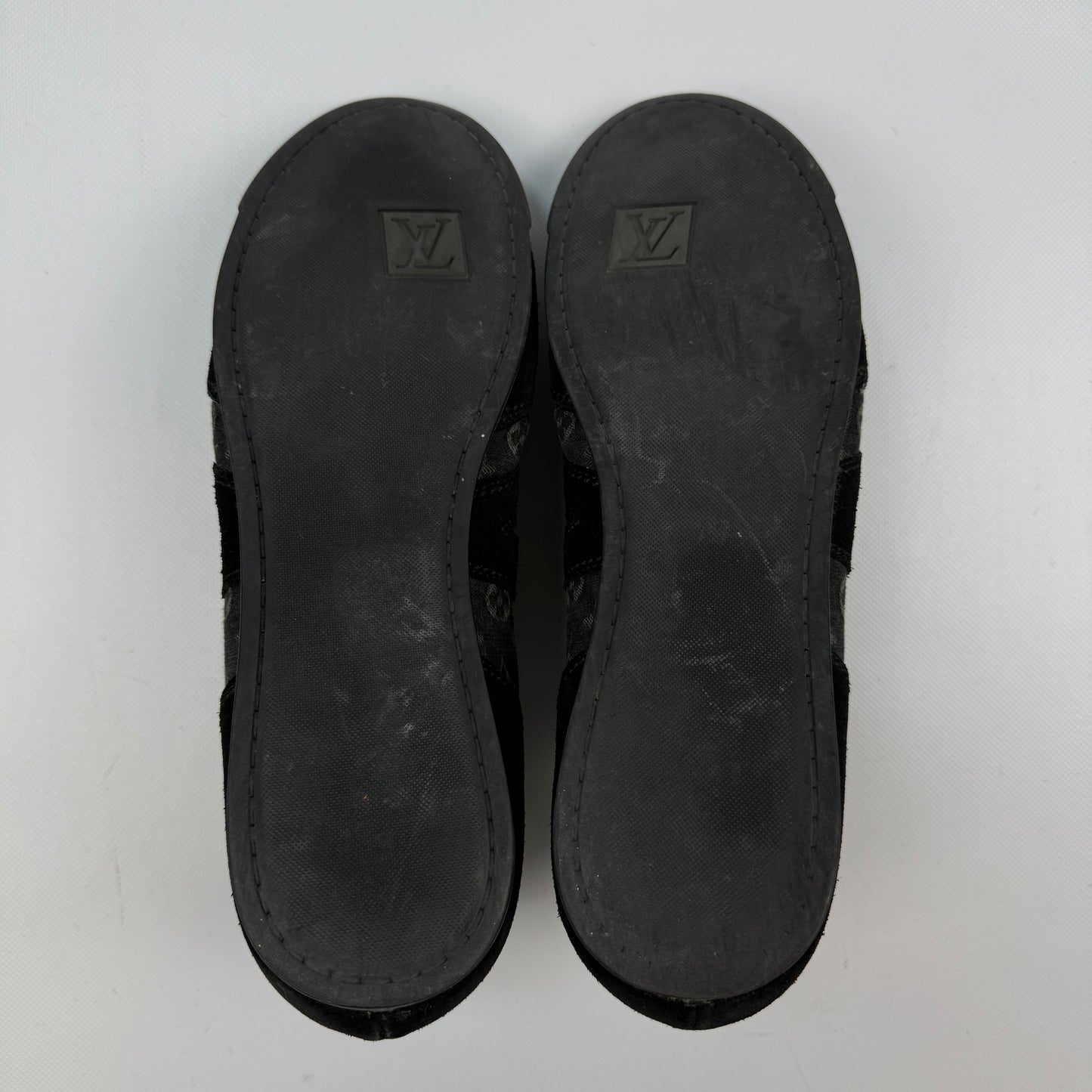 Louis Vuitton Denim Sneaker 42