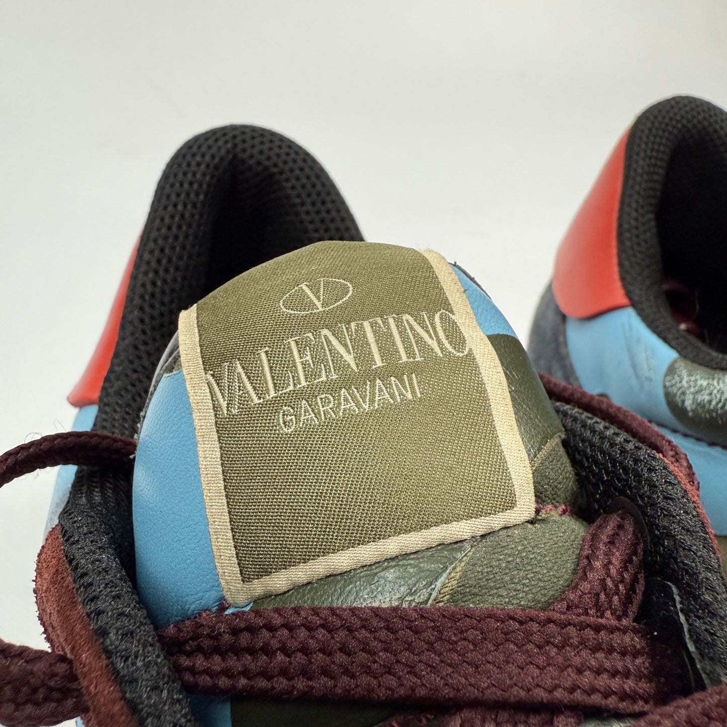 Valentino Garavani Sneaker 43