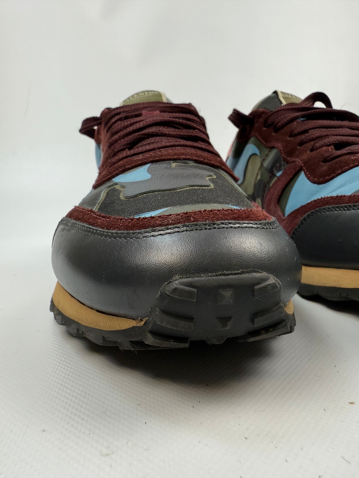 Valentino Garavani Sneaker 43