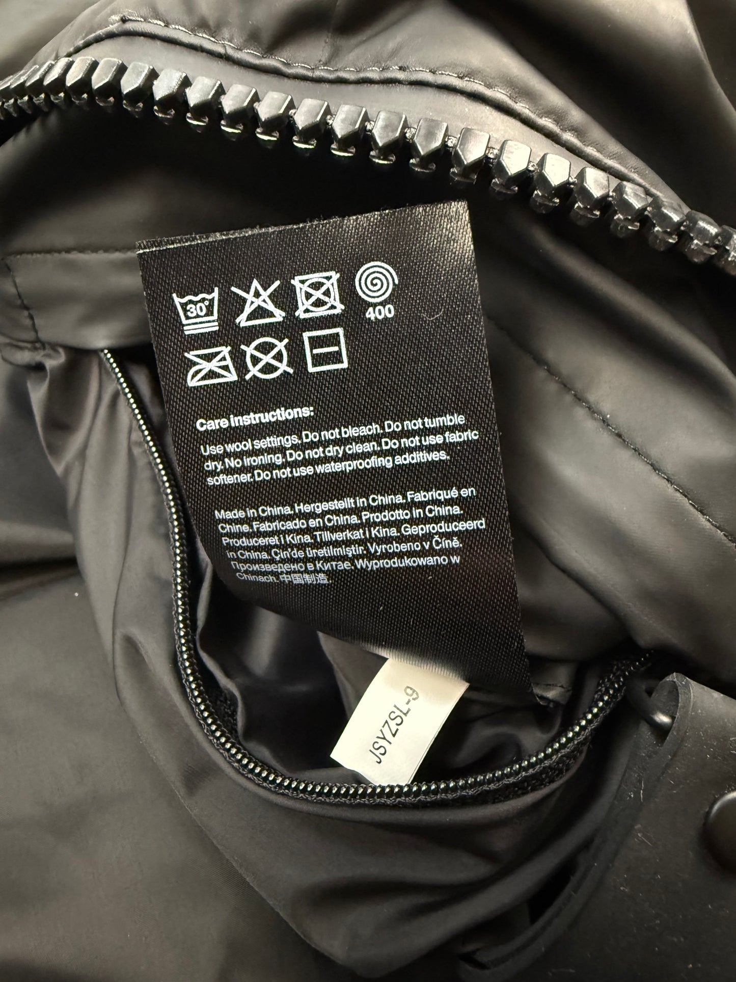 Rains Winterjacke schwarz S