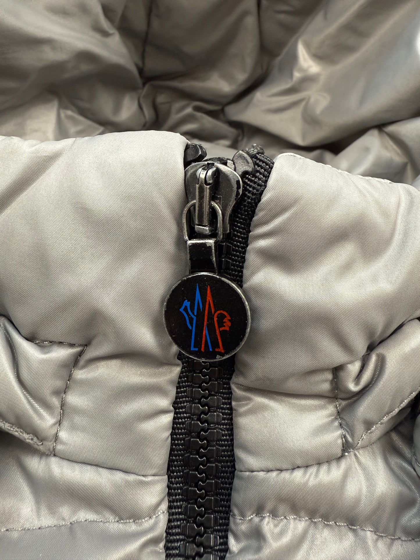 Moncler Daunenjacke grau Damen (14Y/S)