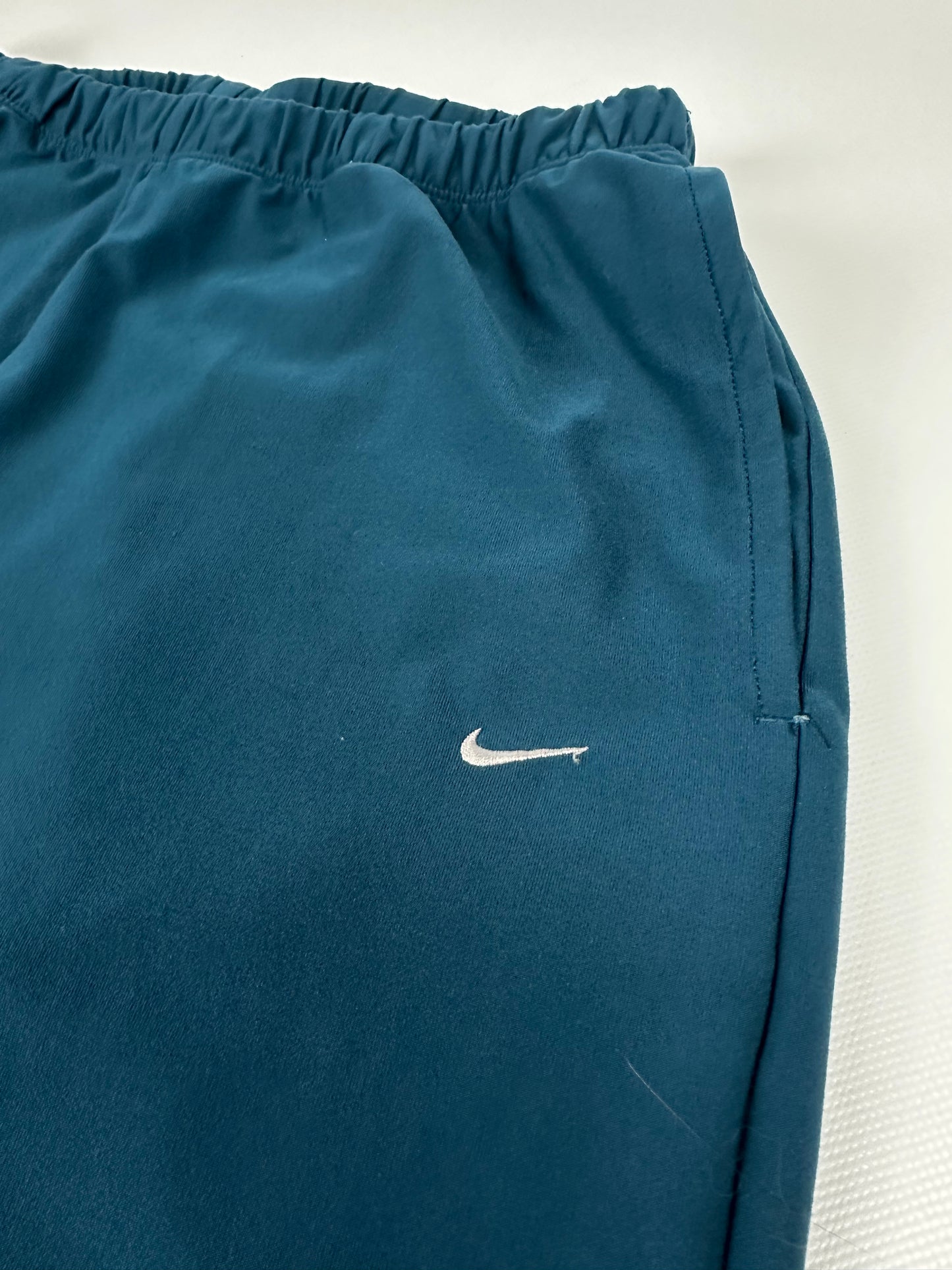 Vintage Nike Trackpants navy women's M