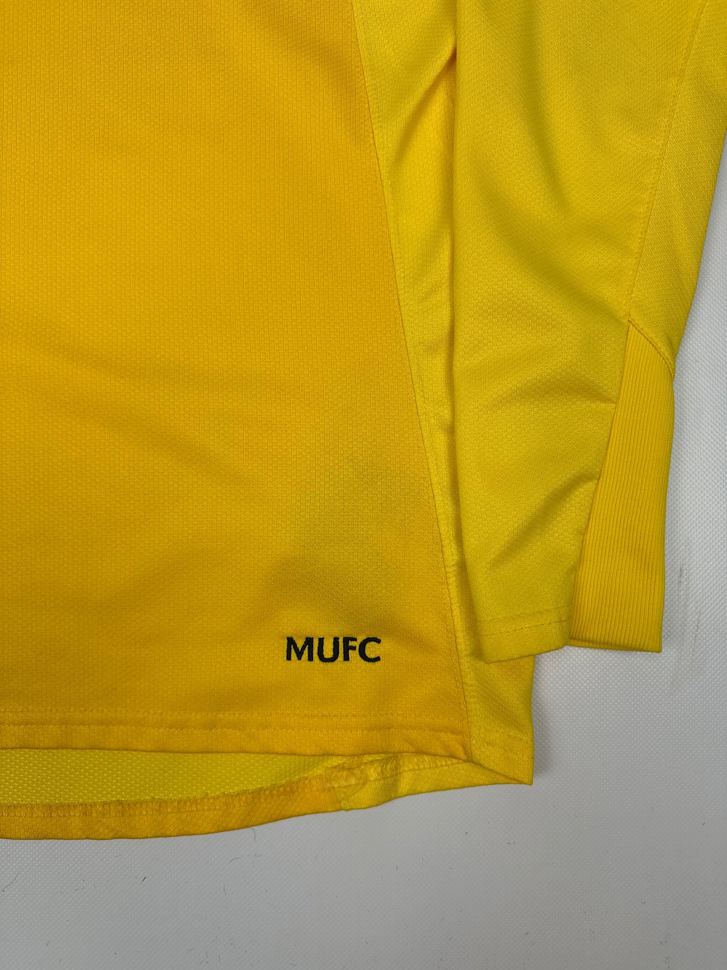 Vintage Nike Manchester United Fußballtrikot gelb L Kids