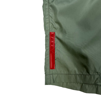 Vintage Prada Hose kurz hellgrün 48