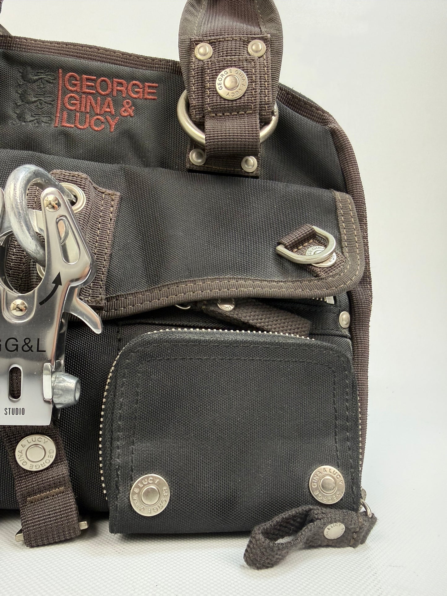 GG&L Handtasche Scandybabyan Schwarz / Braun