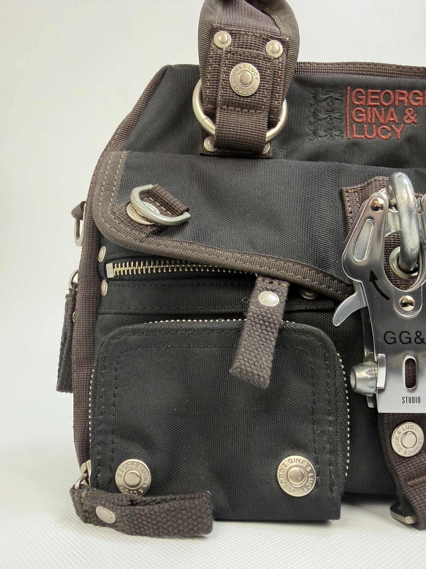 GG&L Handtasche Scandybabyan Schwarz / Braun