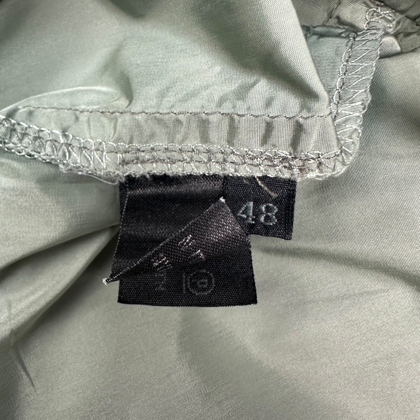 Vintage Prada Hose kurz hellgrün 48