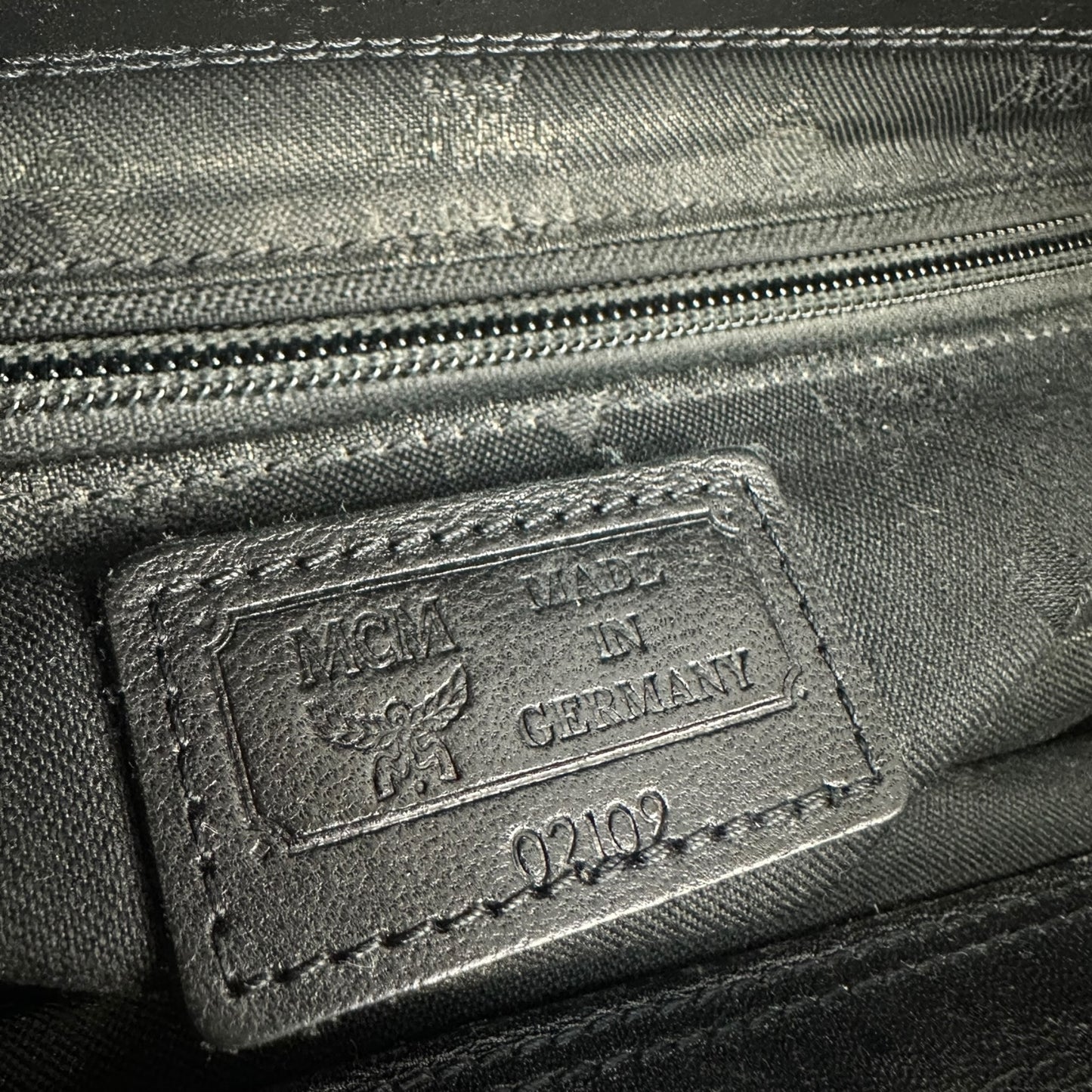 Vintage MCM Handtasche schwarz / gold