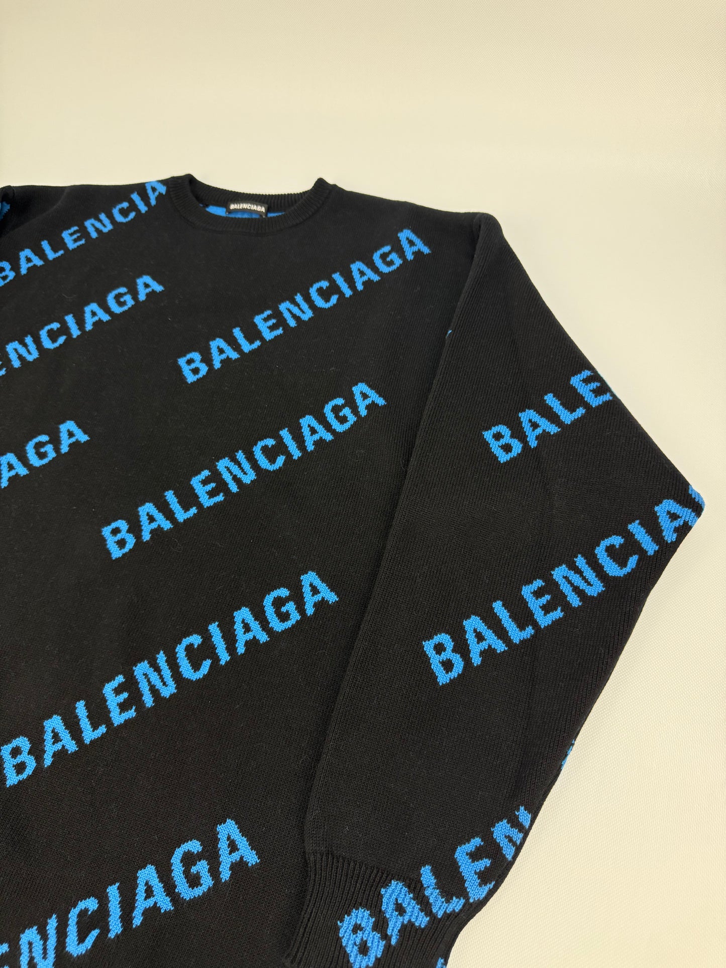 Balenciaga Pullover blau / schwarz Gr. S