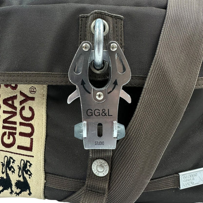 GG&L Mr. Postman Umhängetasche braun