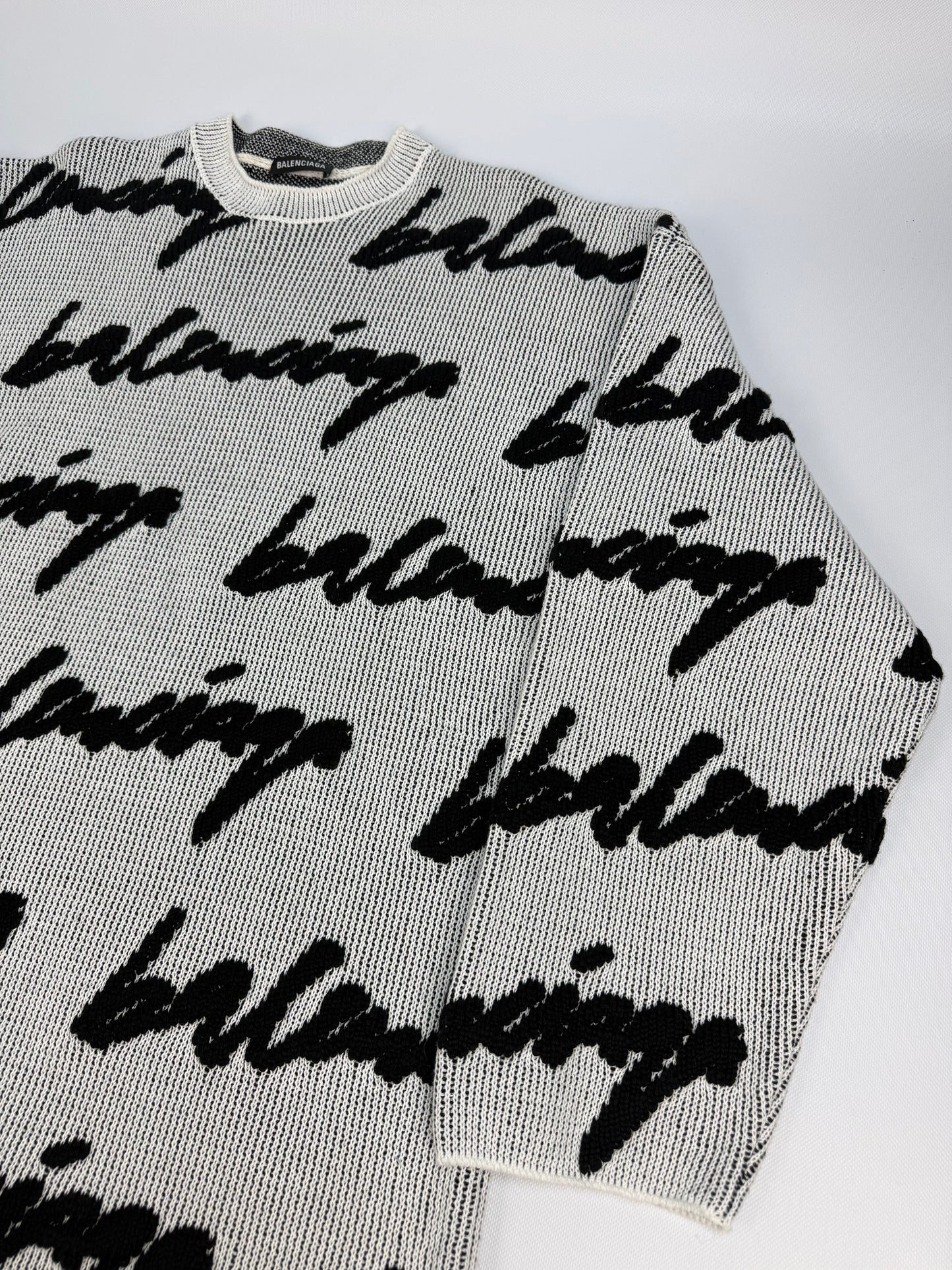 Balenciaga Pullover weiß / schwarz Gr. M