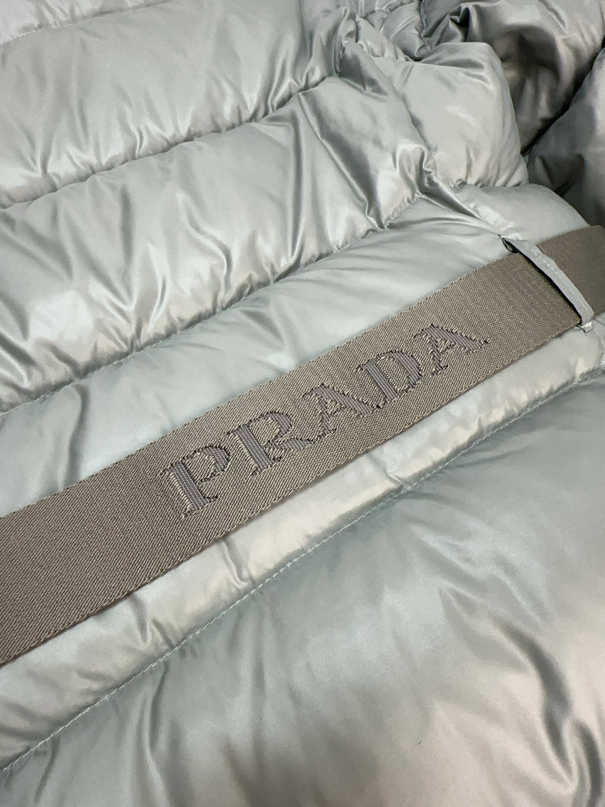 Prada Daunen Mantel
