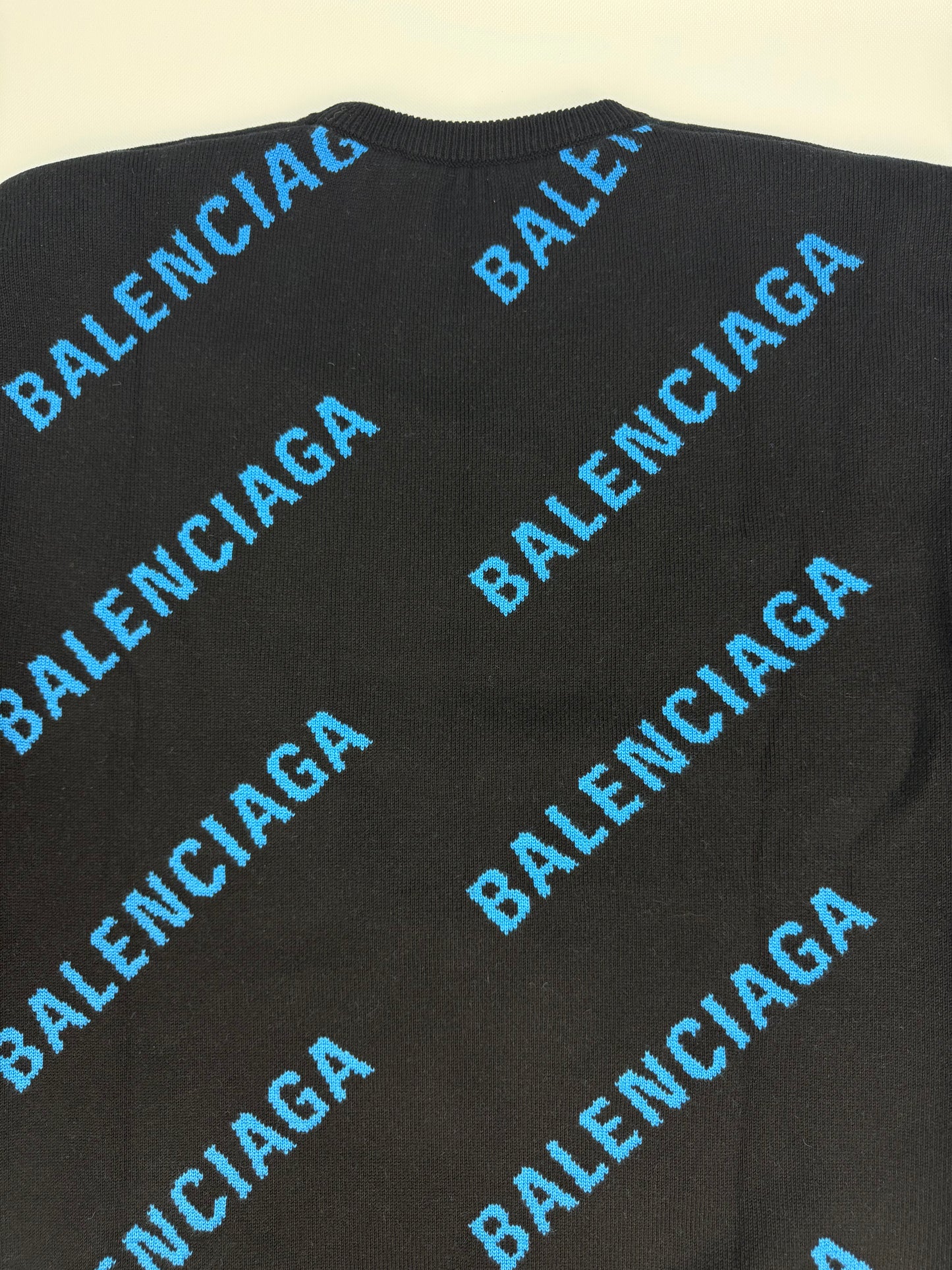 Balenciaga Pullover blau / schwarz Gr. S