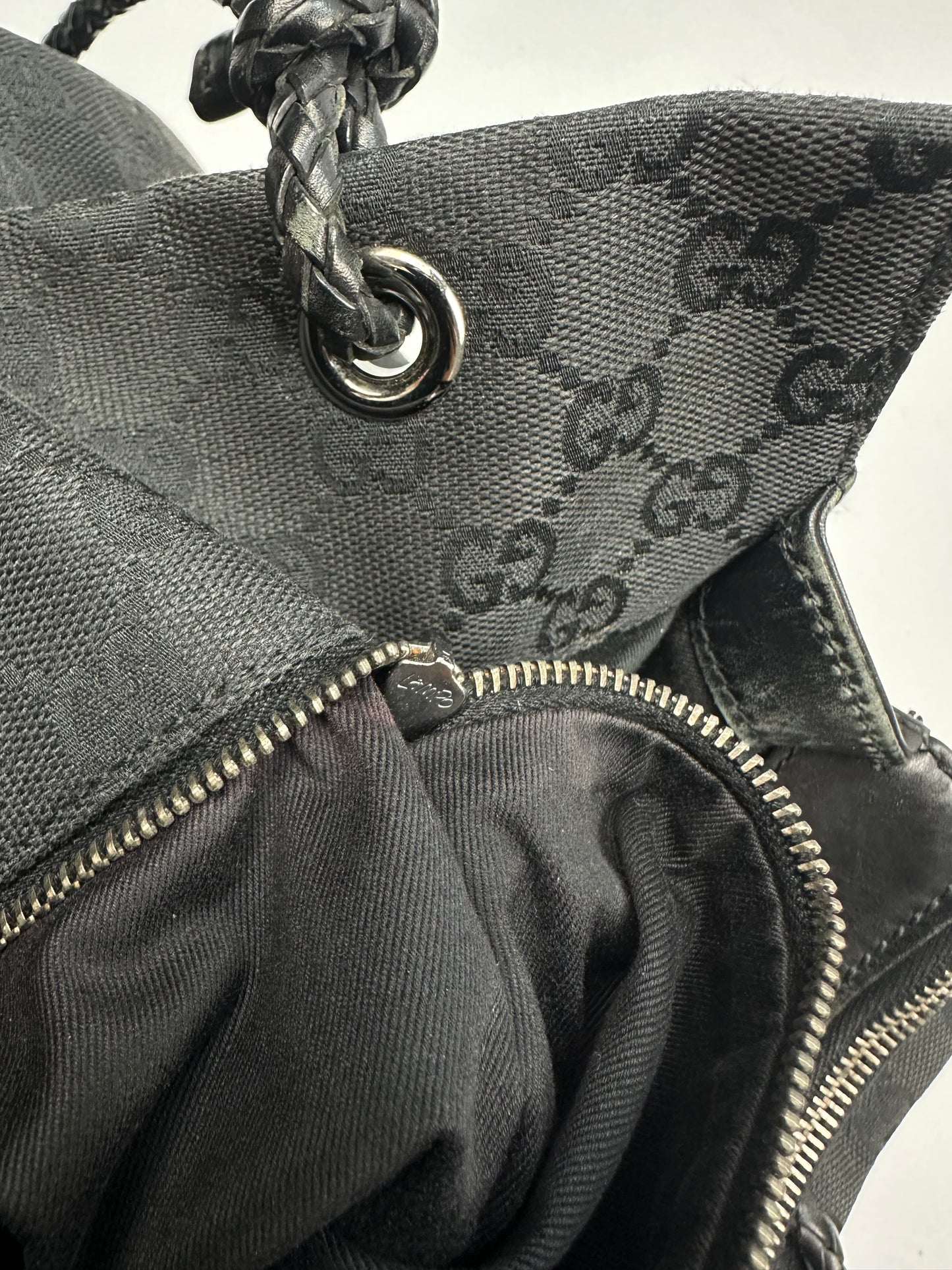 Gucci Handtasche schwarz