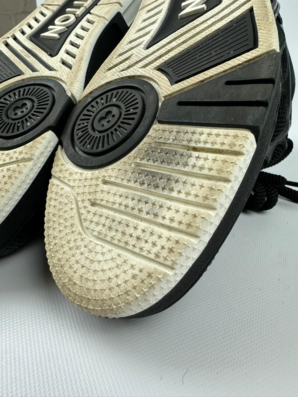Louis Vuitton skate sneakers black size 41