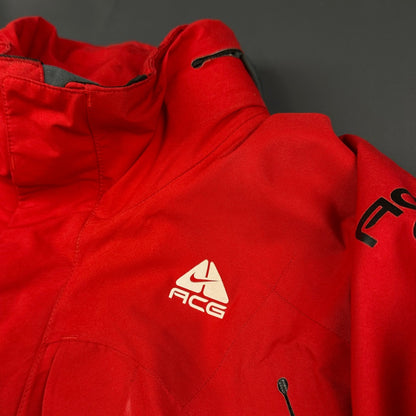 Vintage Nike ACG jacket red S