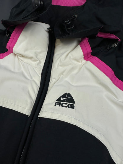 Vintage Nike ACG jacket black women's M