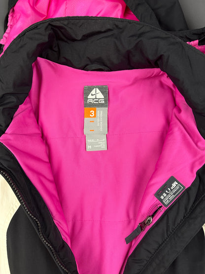 Vintage Nike ACG jacket black women's M