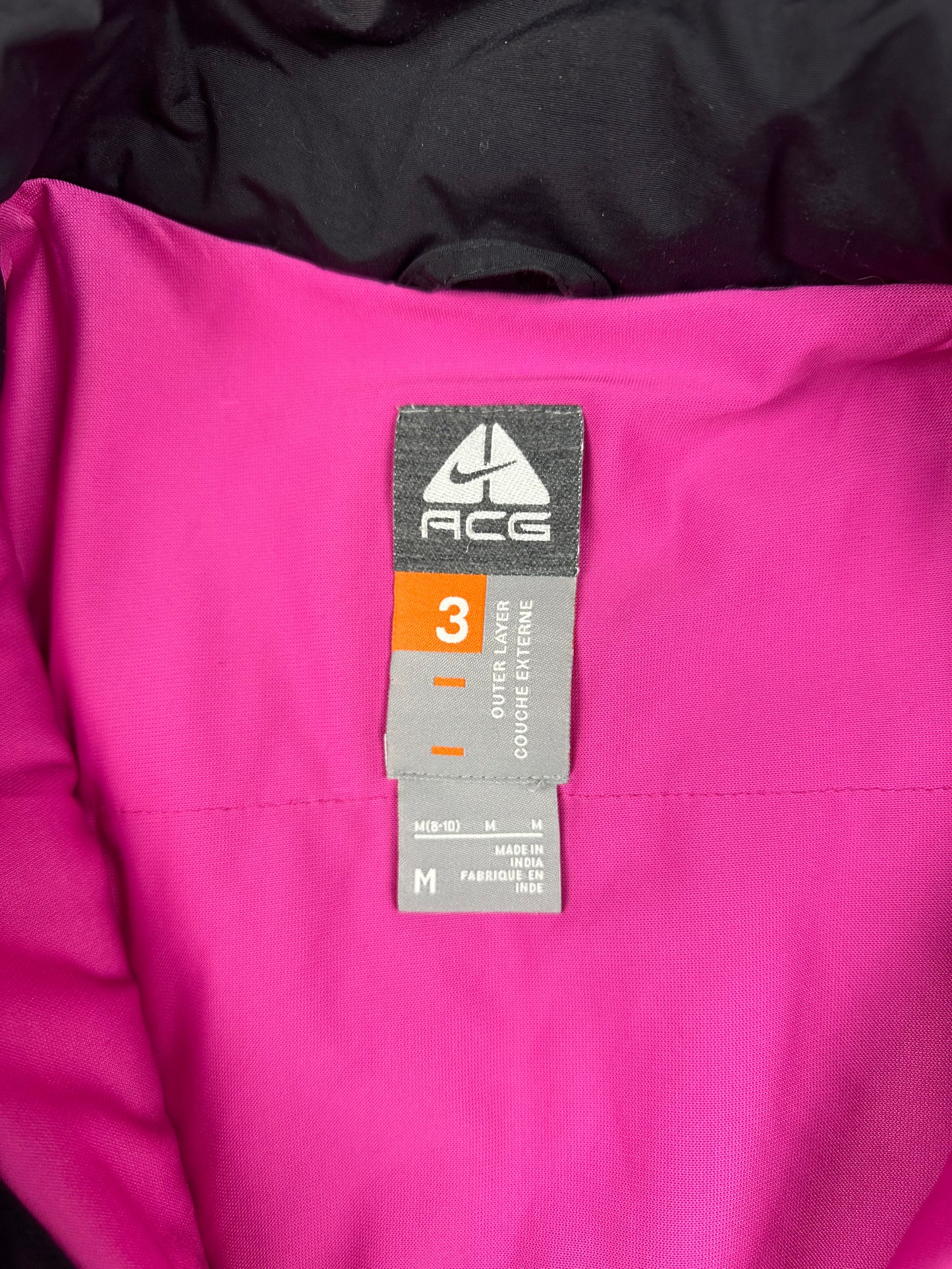 Vintage Nike ACG jacket black women's M