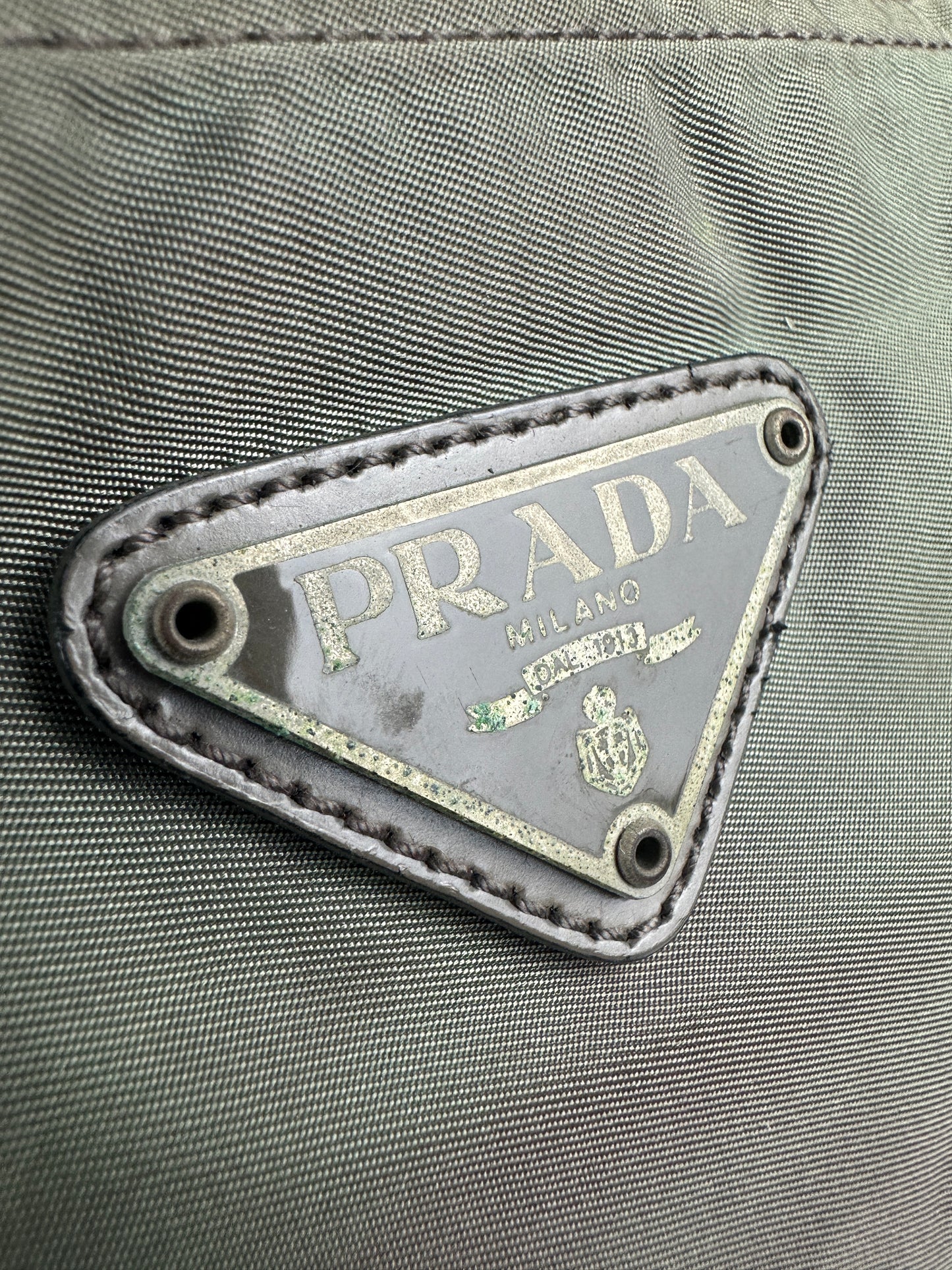 Vintage Prada Nylon Handtasche grün