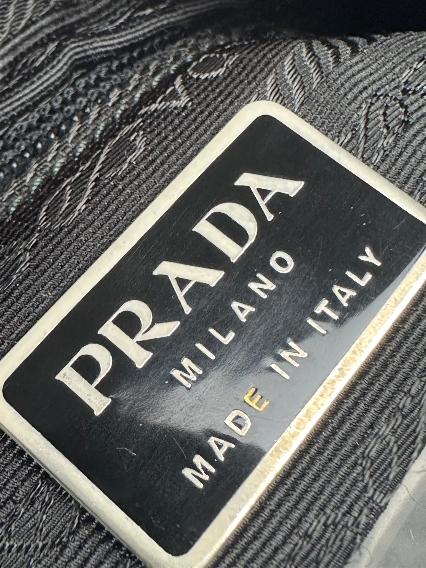 Vintage Prada Nylon Handtasche schwarz
