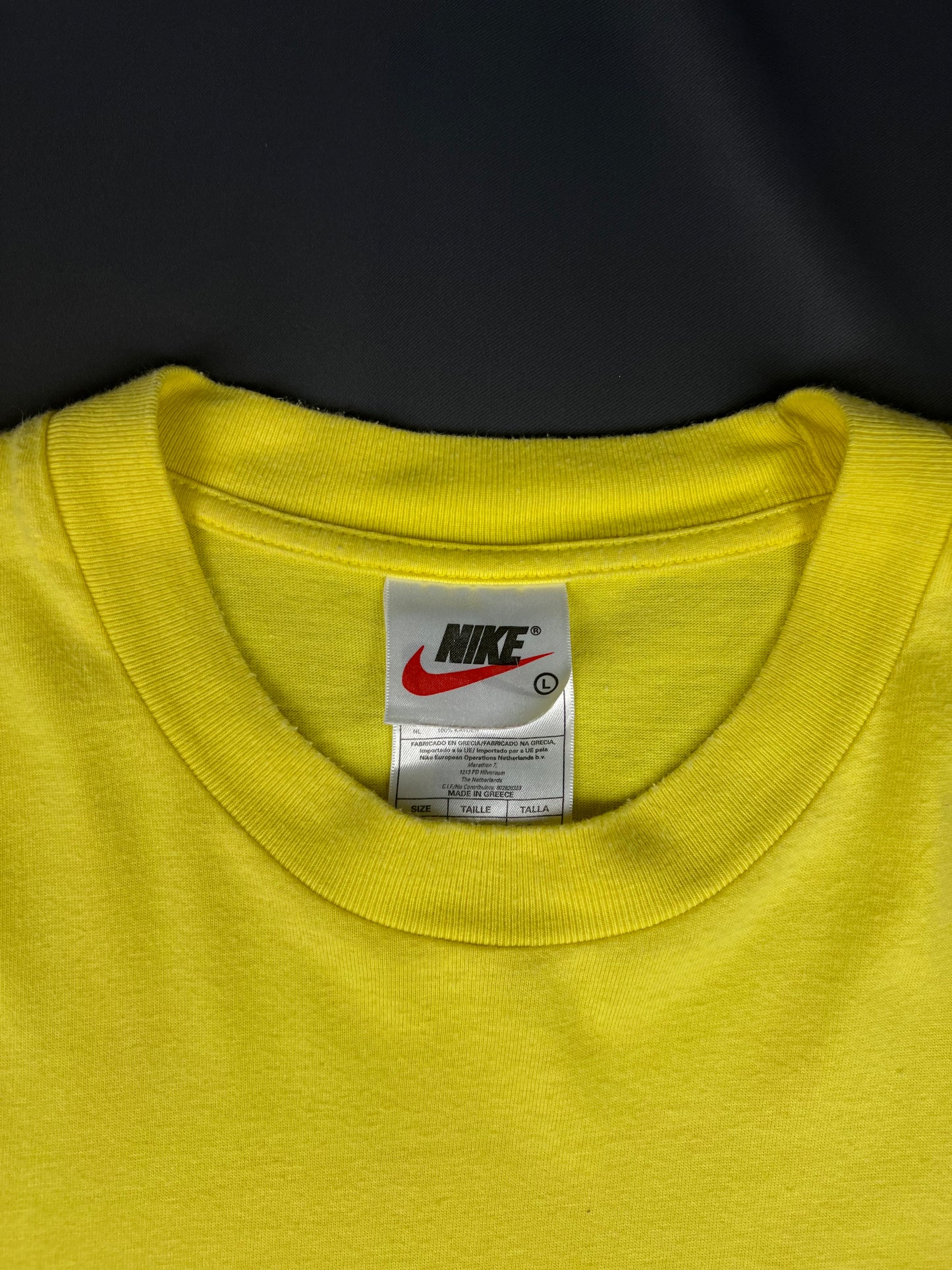 Vintage Nike Just Do It T-Shirt yellow