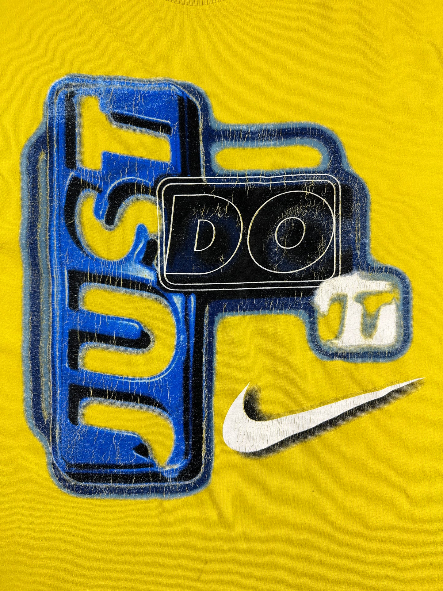 Vintage Nike “Just Do It” T-Shirt yellow XL