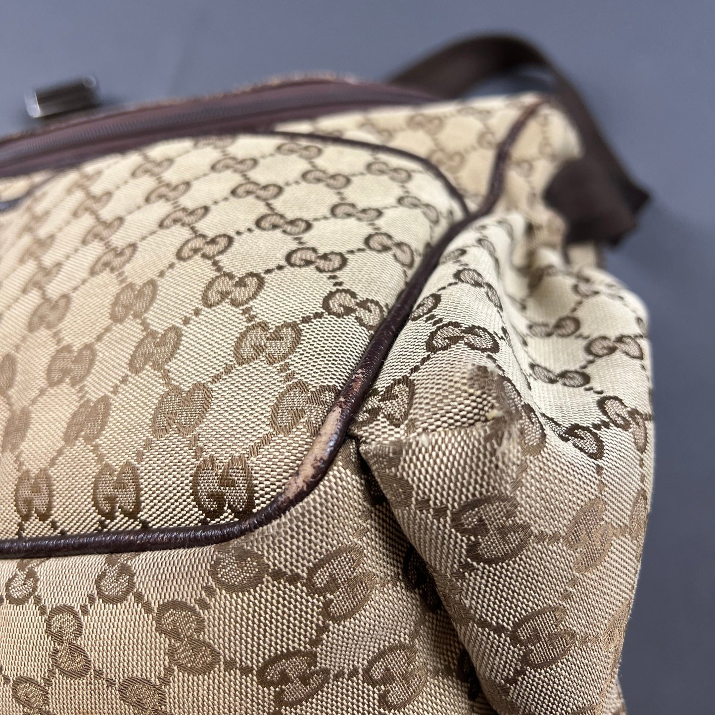 Vintage Gucci Wickeltasche beige