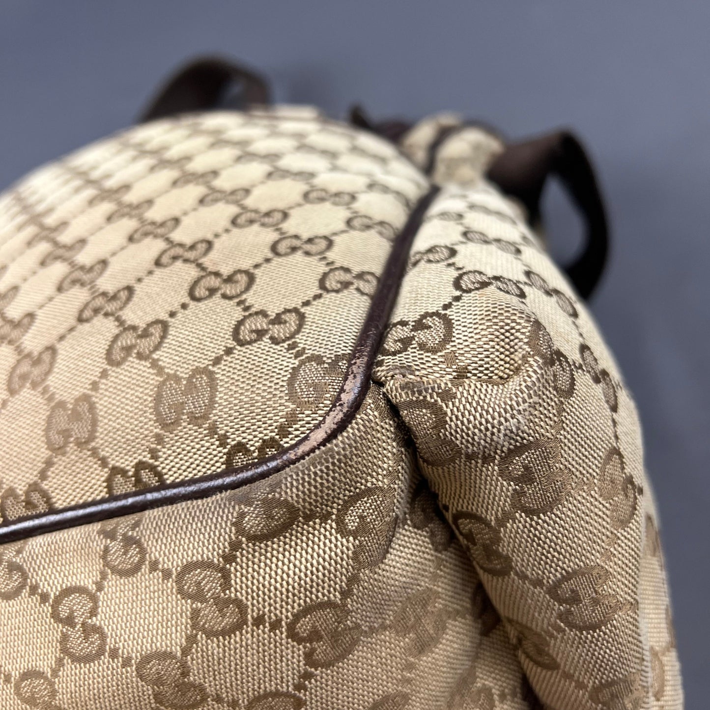 Vintage Gucci Wickeltasche beige