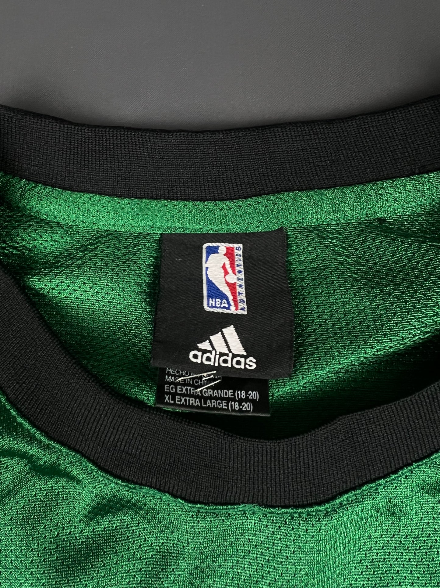 Vintage Adidas NBA Boston Jersey “Pierce” green XL