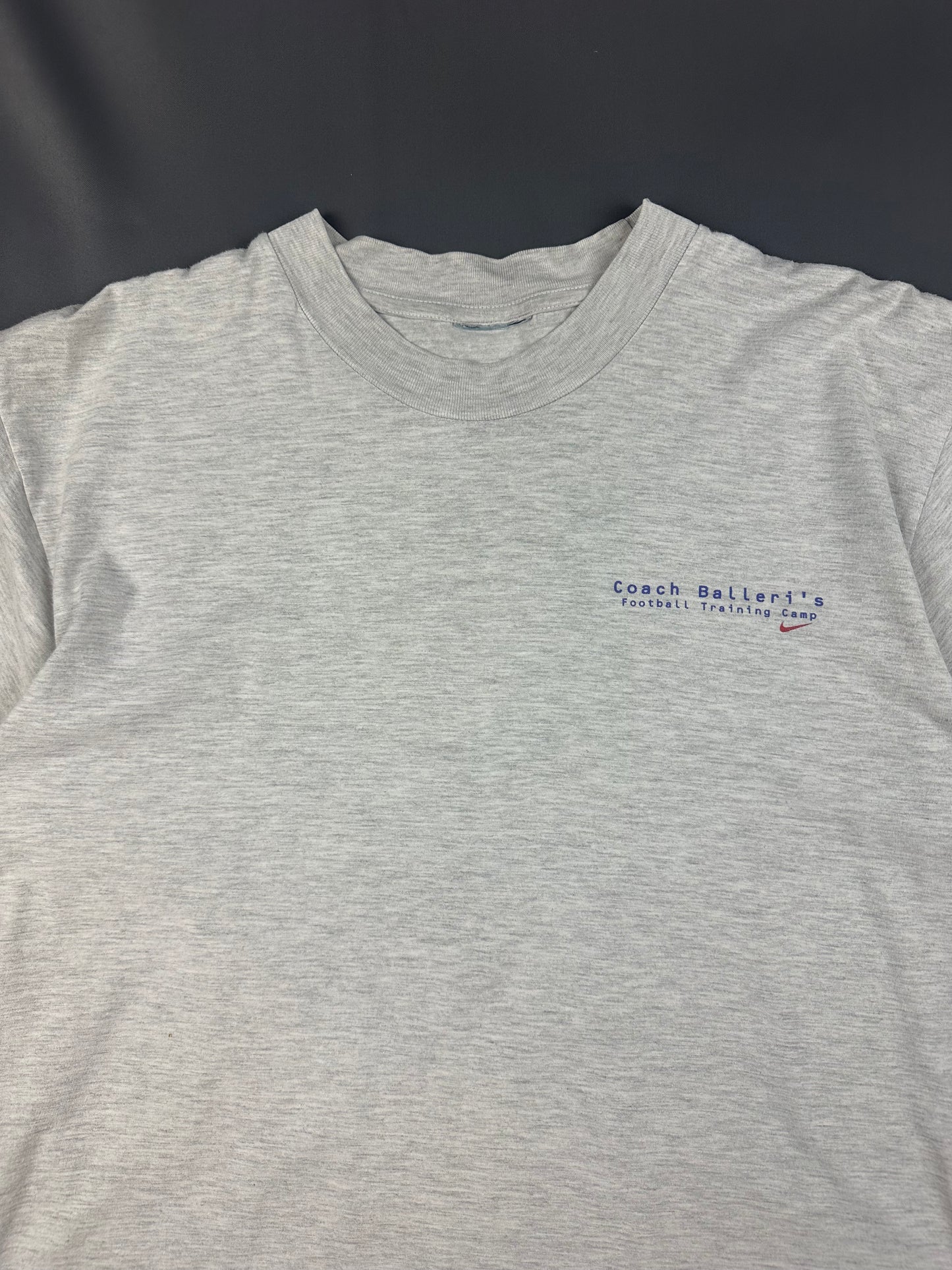 Vintage Nike "The Ball is like a Lover" T-Shirt grau M