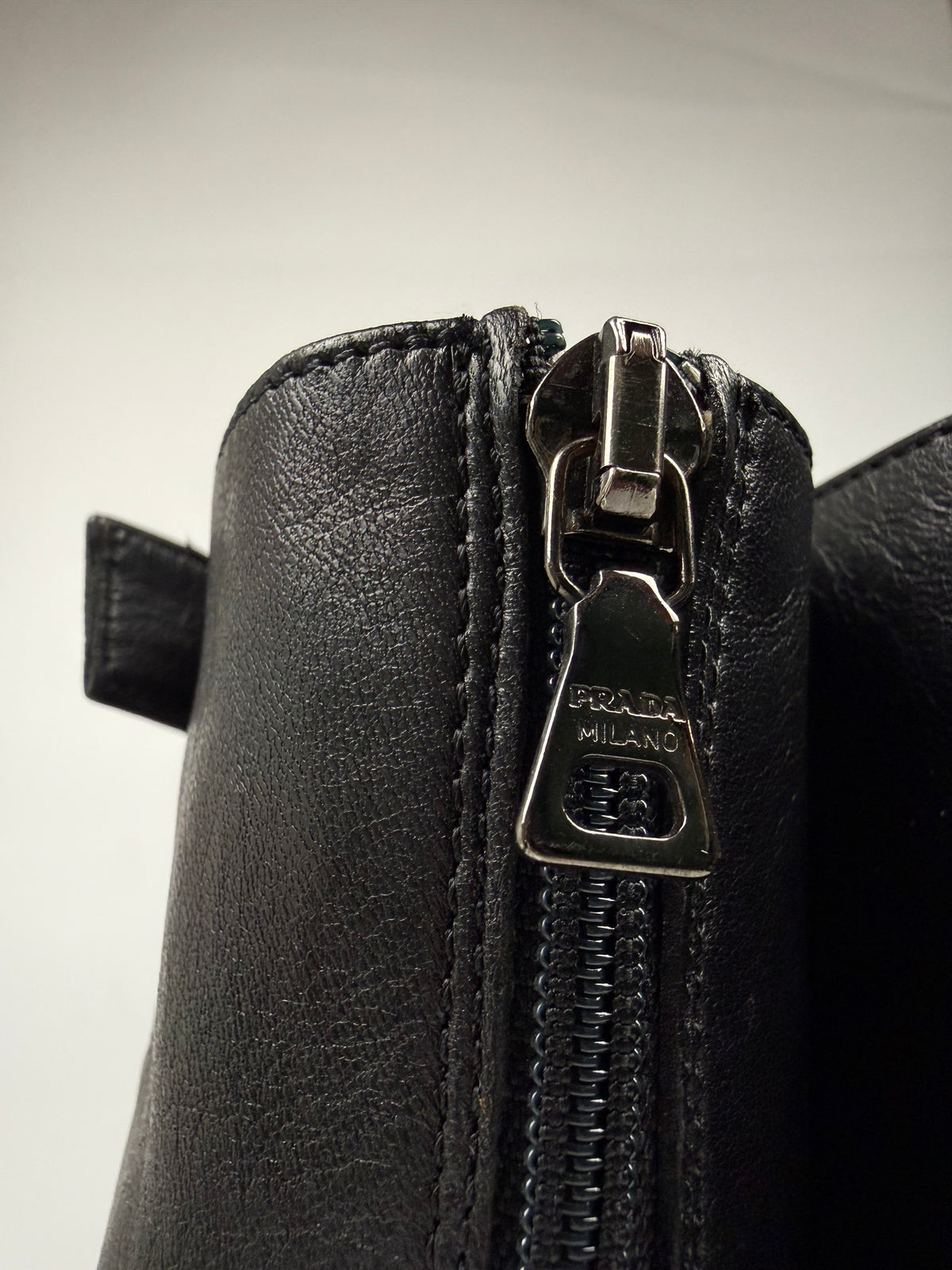 Vintage Prada Stiefel