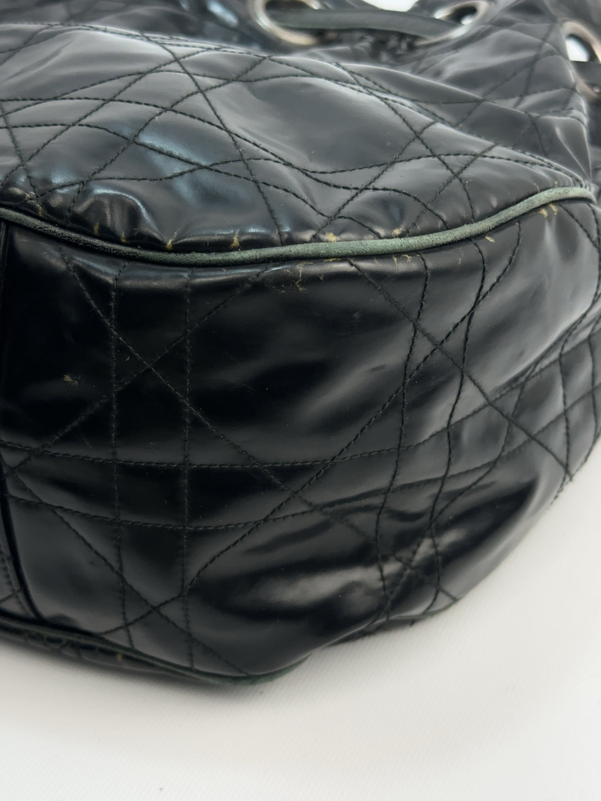 Christan Dior Cannage Lackleder Tasche